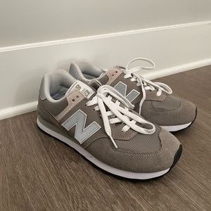 New Balance classic 574 gray sneakers. Mens size 9 (or womens size 10.5)
